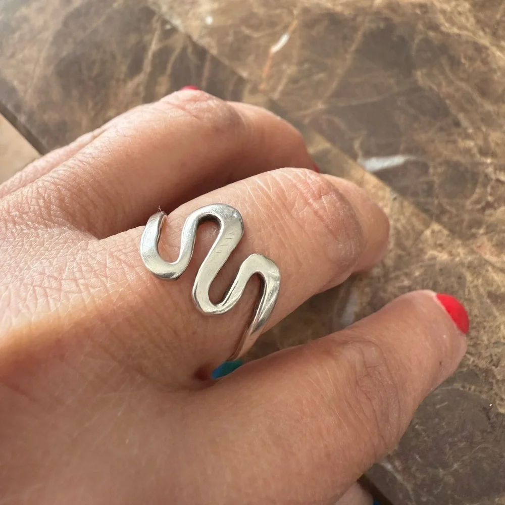 Wave Swirl silver ring